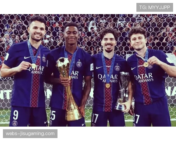 巴黎圣日耳曼德比战后展示六冠奖杯,强化本地影响力象征